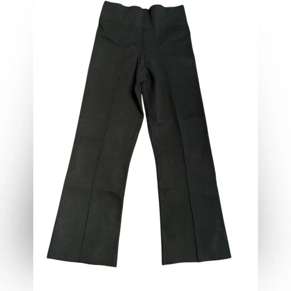 J Crew Women’s Delaney kickout sweater pant black Size M NWT